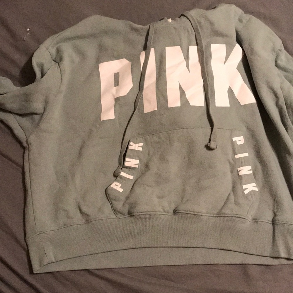 A cropped sweat shirt